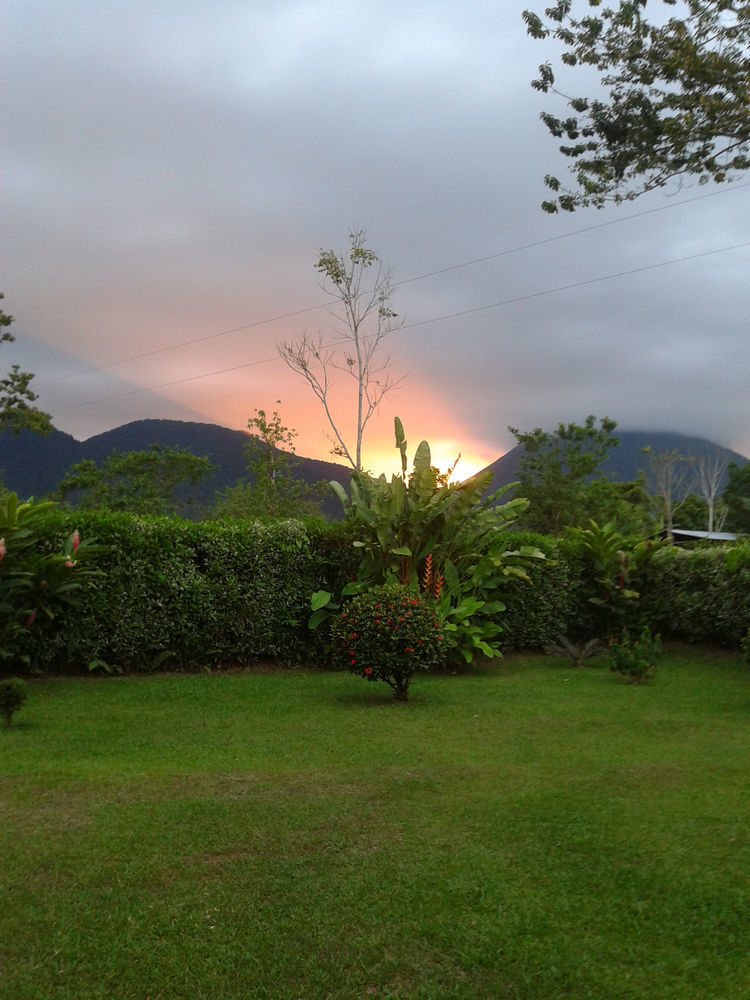 Hotel Las Orquideas La Fortuna Exterior foto